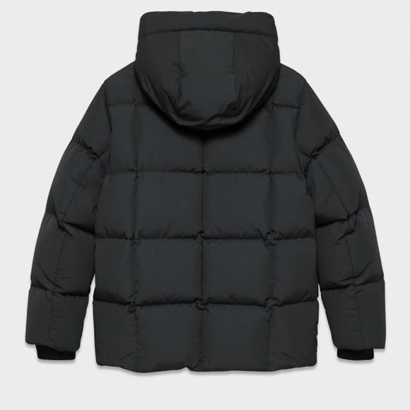 Aritzia Babaton Crown Puffer - Black (XXS / 2XS) - Picture 2 of 4